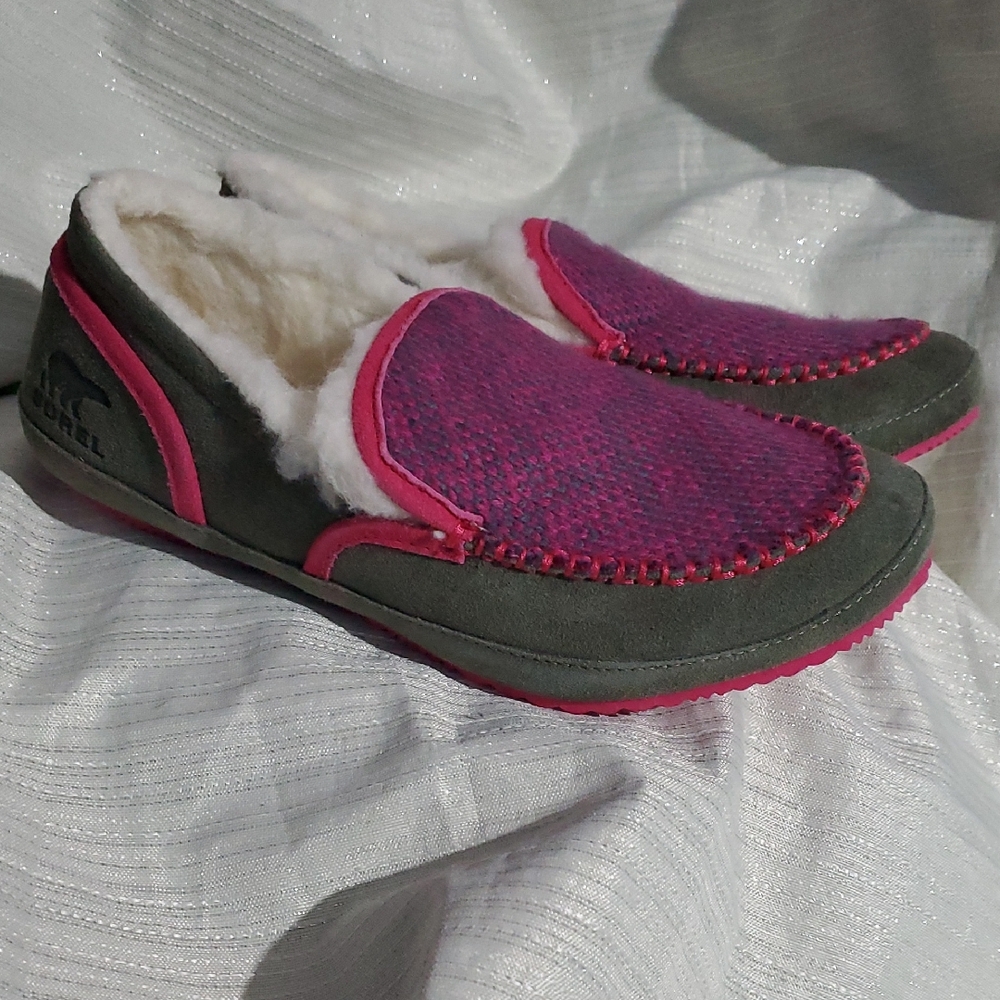 Sorel Tremblant II Stone Green Cactus Pink Lined Slipper Moccasin Shoes